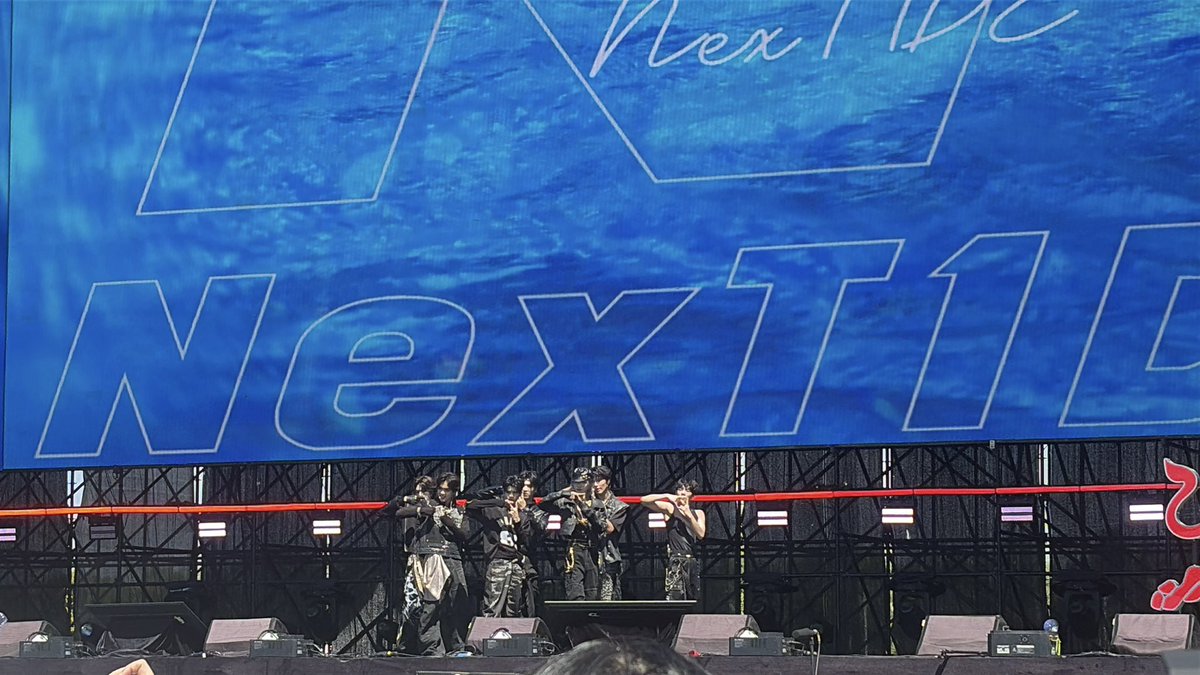 valentomywins's tweet photo. อันนี้น้องๆ วง #NEXT1DE จากรายการช่วงใช่มุ้ยนะ😍 น้องๆน่ารักนะเนี่ยยย ขอบคุณผู้จัดที่ให้ได้เจอน้องนะค้า ปกติไม่เคยตามวงน้องๆเลย เพอฟอมดีเลยล่ะ กี้ดๆๆ 🥹

#โคตรจะVeryThaiMusicFestival https://t.co/j3rCKgbhtw