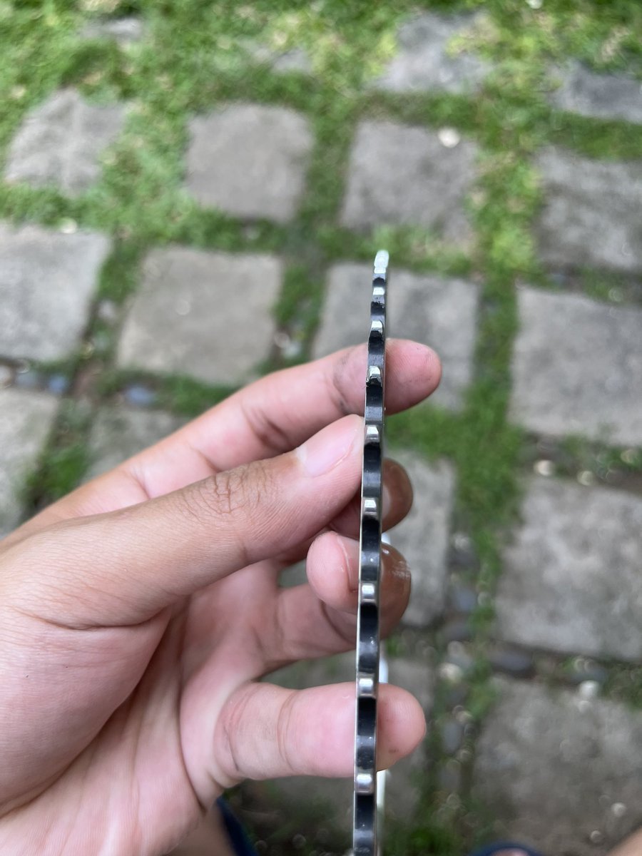 maman kirdun tweet media