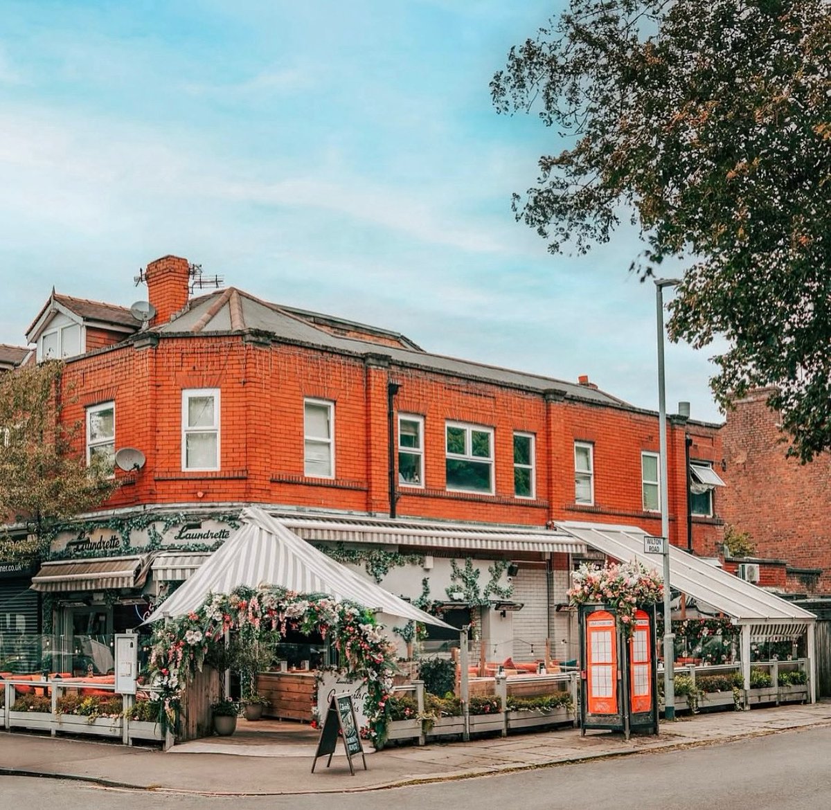 Chorlton Pride is back! 

🍴 Dive into our vibrant dishes and sip on refreshing cocktails here at The Laundrette, open from 10am till late

📍Beech Road, Chorlton

#manchester #mcr #manchesterrestaurants