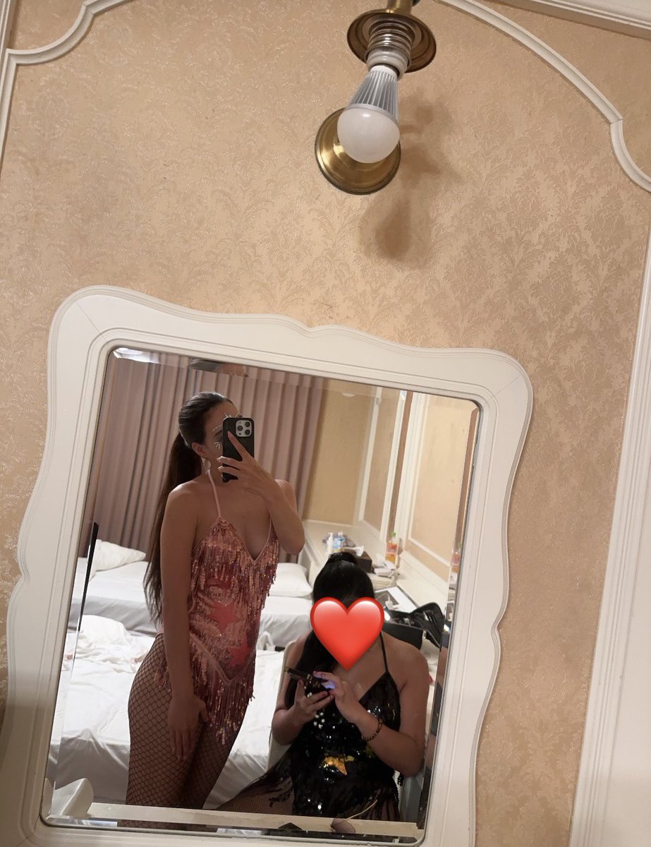 Mayun (@mayuruchian) on Twitter photo 二日酔いでfes〜🥹🥹🥹 二日酔いでfes〜🥹🥹🥹