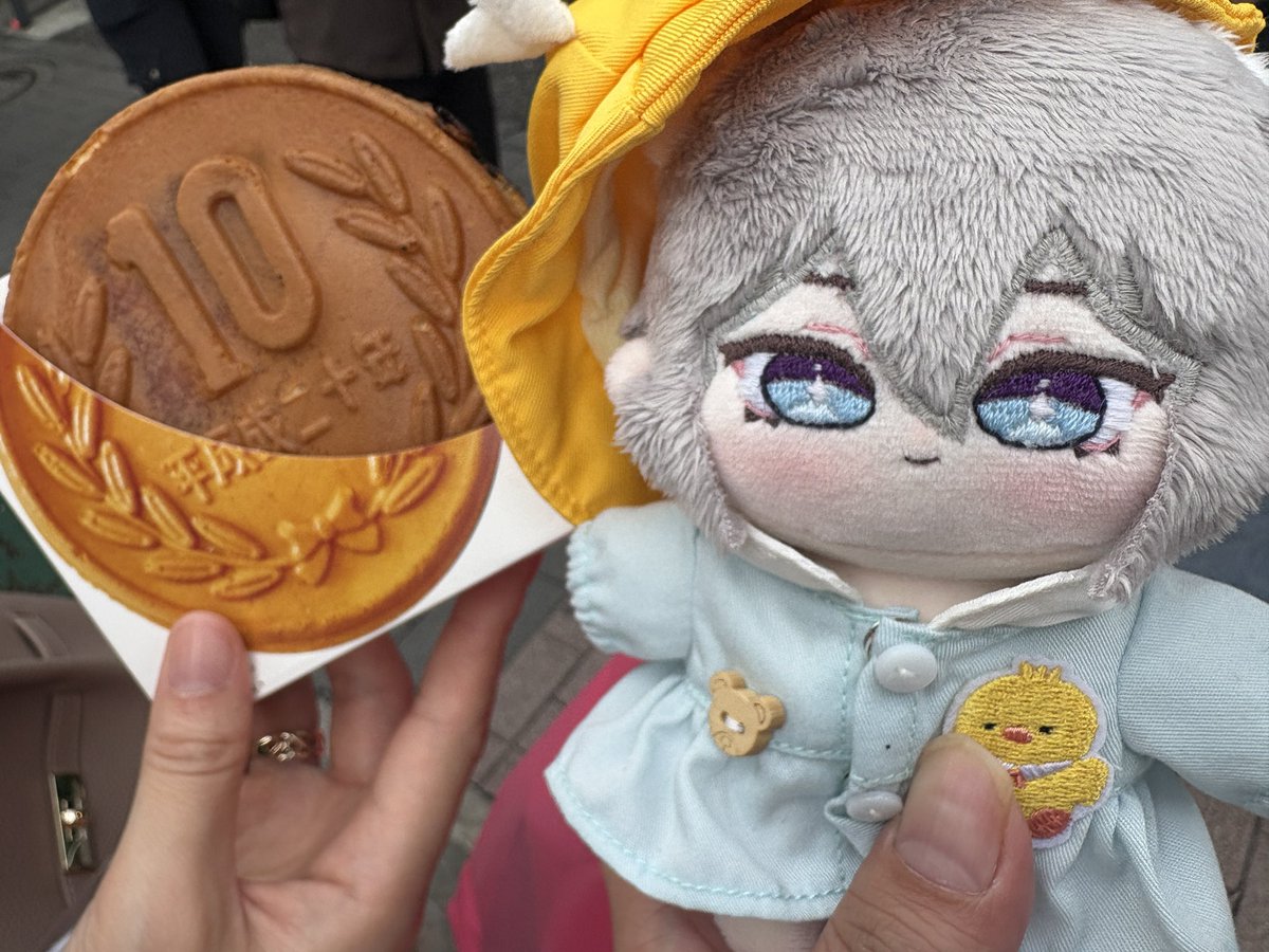 10円パンよりにねちのが大きかった‼️美味しかったねえ🤤
#にーねとお出かけ