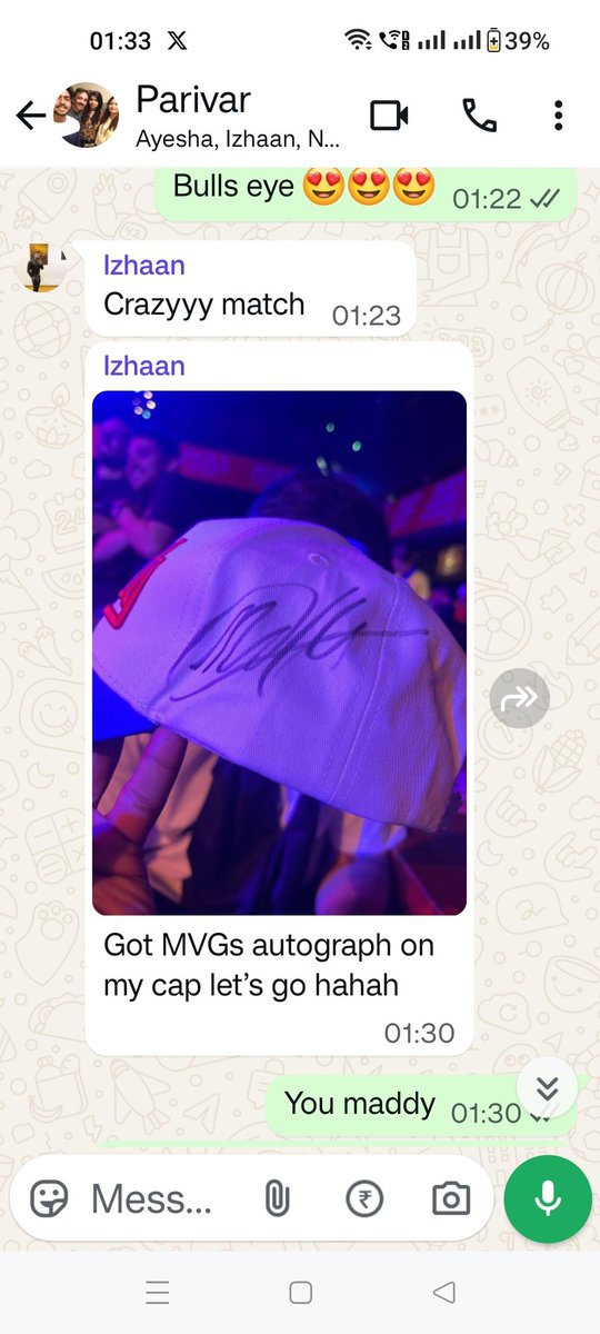 ashsay2002's tweet photo. My Lad Izhaan and his friend Ben  was lucky to be there yesterday in Amsterdam .They had exciting moments 
#high five with Luke 
Autographed cap from MVG and Luke reposted Izzys story.Early Christmas for the guys
#Thank you PDC -DA😊 https://t.co/KZ6jVXojlC