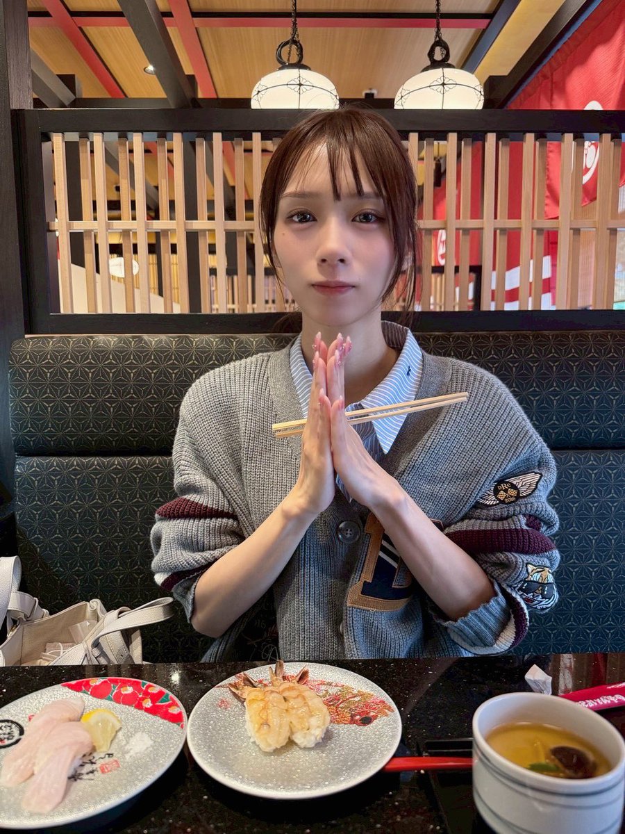 おすし https://t.co/30m1ufxHFB