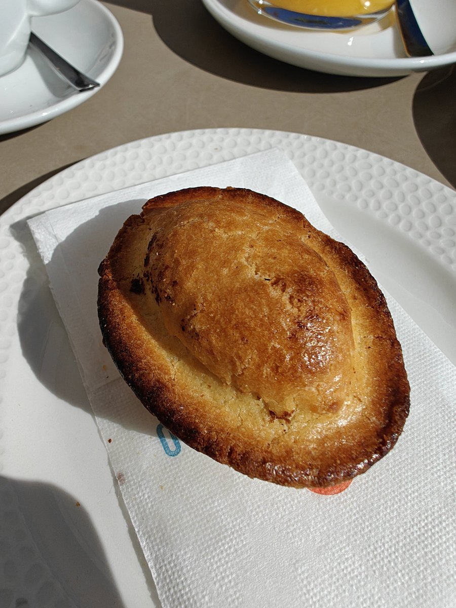 Dryu90's tweet image. Vi ho fatto vedere pochi pasticciotti quest'anno