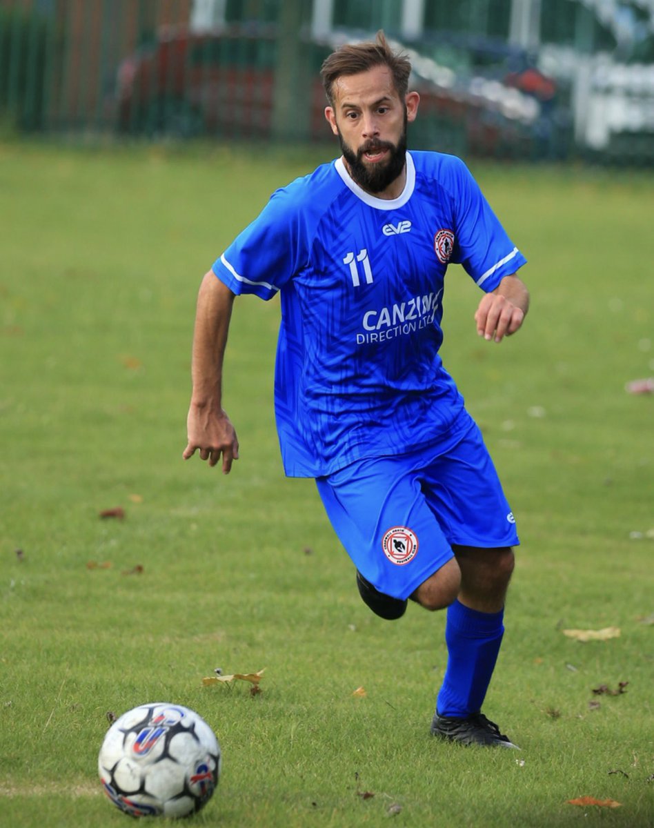 Wishing First Team #Spartans player <a href="/RayJ_H/">R__J__H</a> all the best today as he takes temporary charge of the <a href="/CH_SpartansFC/">Chadwell Heath Spartans FC</a> Reserves for the day.

#SpartanStrong