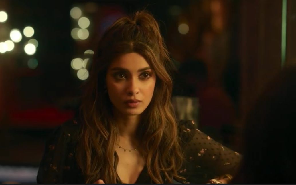 bharatidubey's tweet photo. #DianaPenty brings earnest energy to Anahita, portraying her with a refreshing naturalism. Her ability to balance humor and heart adds depth to the narrative.
#DoYouWannaPartner @DianaPenty https://t.co/LxlPGkI9rJ