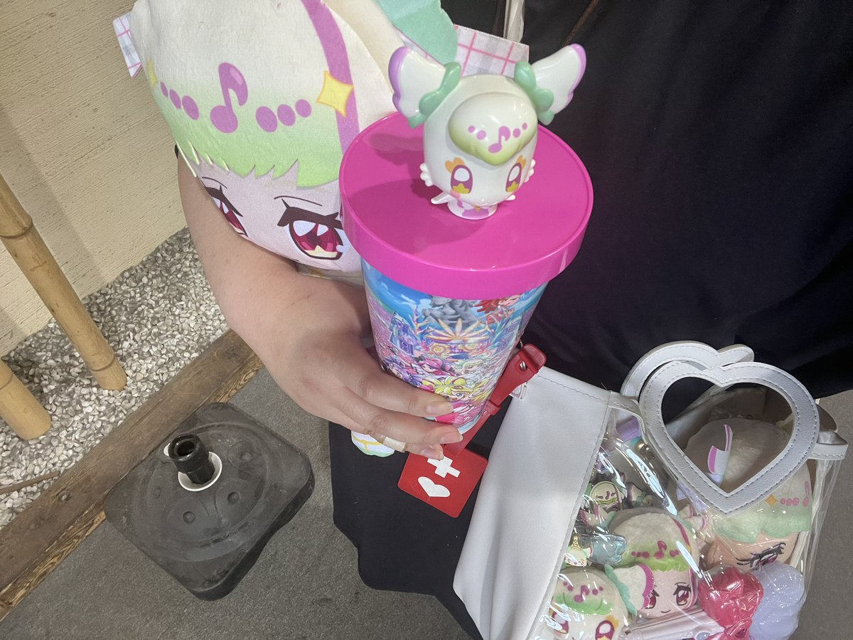 ステージシーンがほんとにライブ会場に来たみたいなスケールで凄かった…！

ストーリーも良すぎて泣きました😭
プリキュア最高‼️

 #映画キミプリみたよ