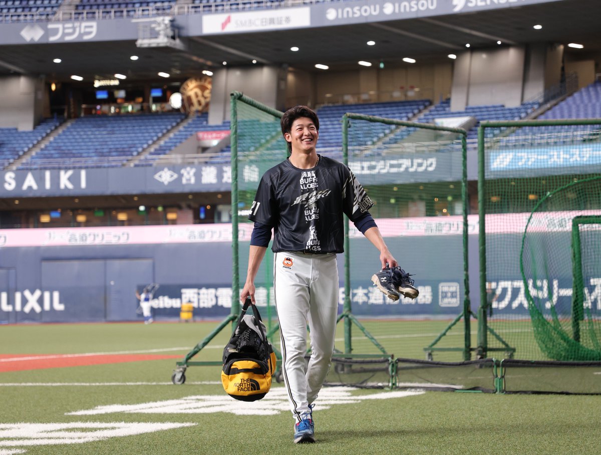 hochi_orix's tweet photo. ＃山﨑颯一郎　選手が一軍に昇���しました！

#オリックスバファローズ 

スポーツ報知の野球情報https://t.co/y3LCb3KxP6 https://t.co/VripweMun0