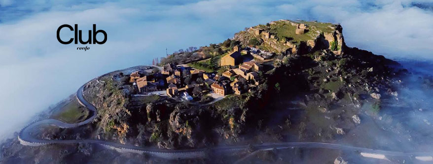 ⚔️Riópar Viejo (pedanía de Riópar, en Albacete) es un bello y curioso enclave medieval situado a más de mil metros de altura.

🌳Naturaleza, de fábula en Castilla-La Mancha. 

Sigue leyendo...👉renfe.com/es/es/revista-…