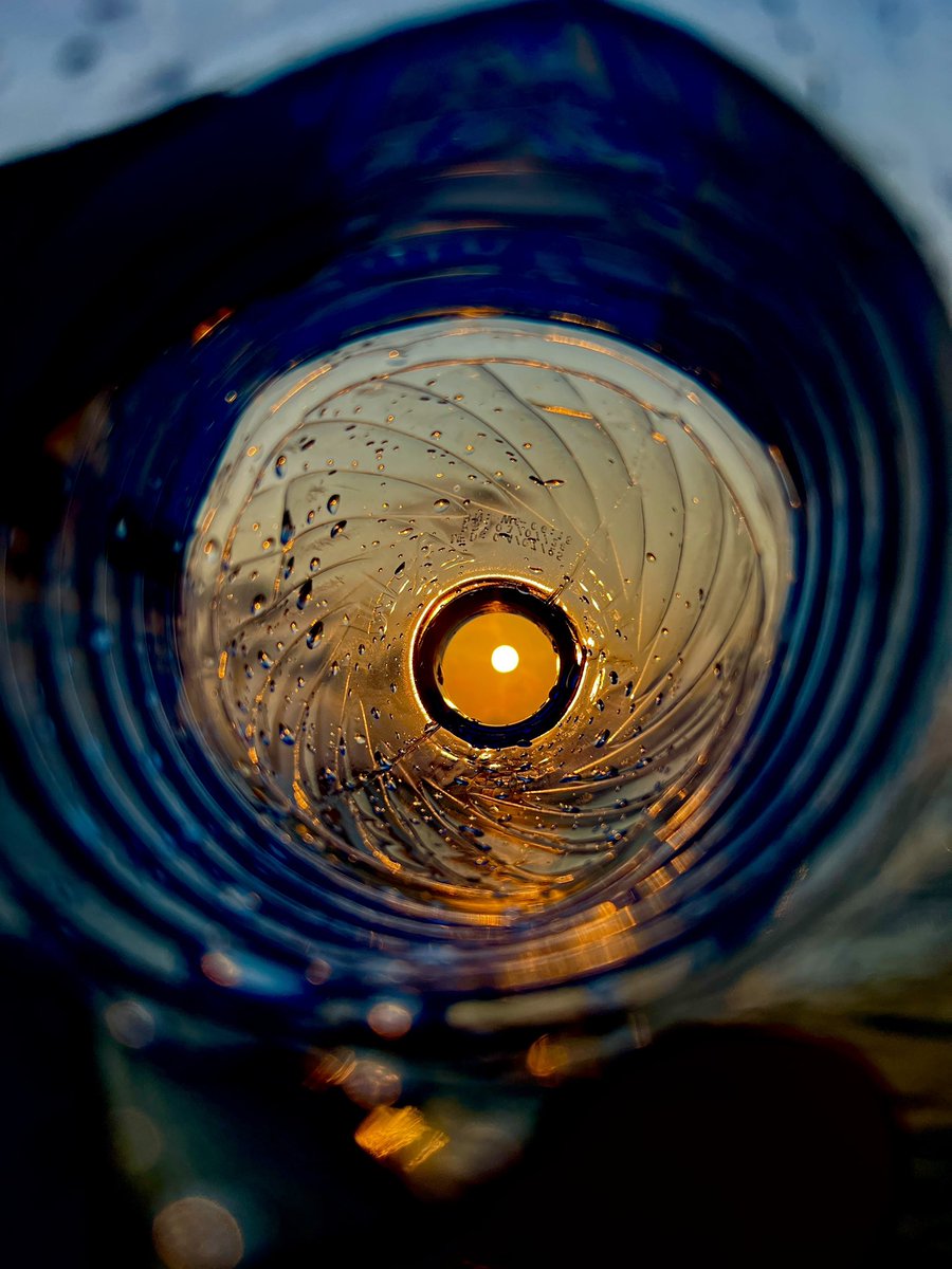 ibmachina's tweet image. Sunsets at sea