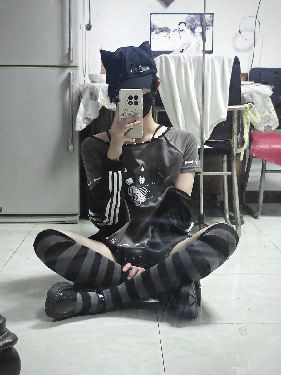 琉华子 tweet media