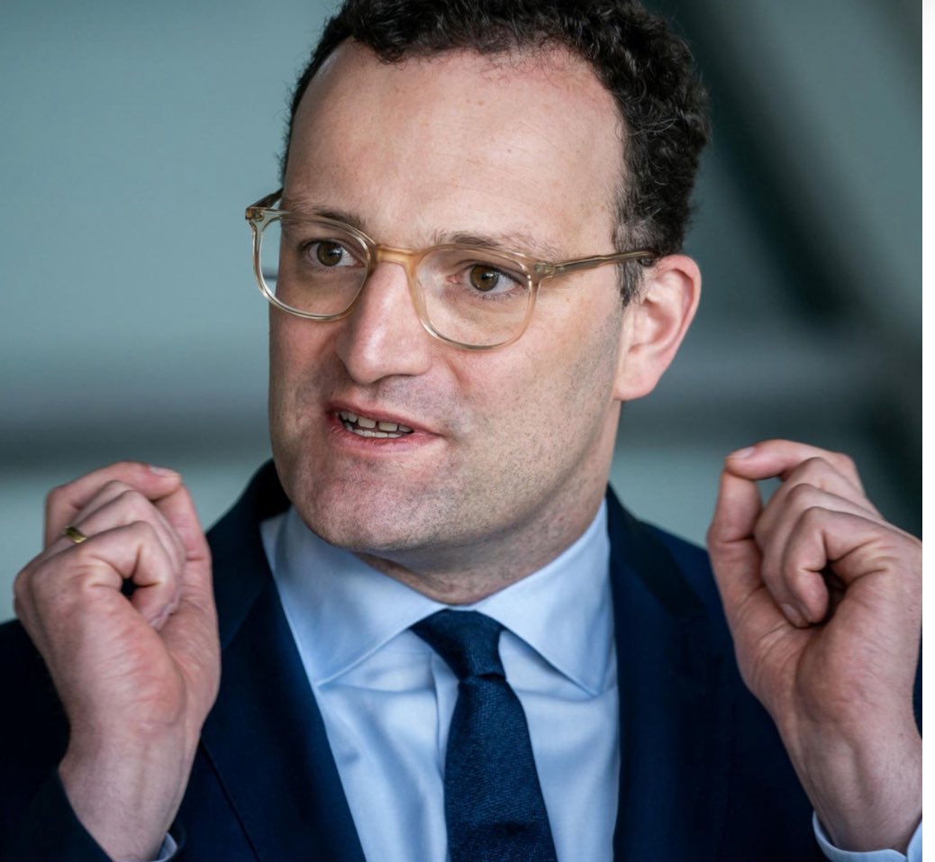Wenn wir von irgendjemandem keinerlei Vorschläge zur Finanzierung der Krankenversicherung brauchen und auch nie wieder hören wollen, dann ist das <a href="/jensspahn/">Jens Spahn</a> . 
Wann endlich #SpahnRücktritt Rücktritt?