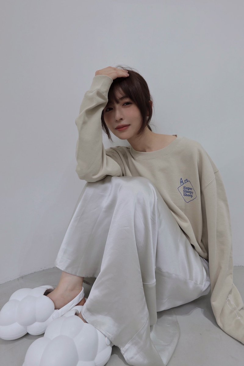 長濱ねる生誕グッズ2025 Tシャツ・スウェット・靴下など全7種類です🐏