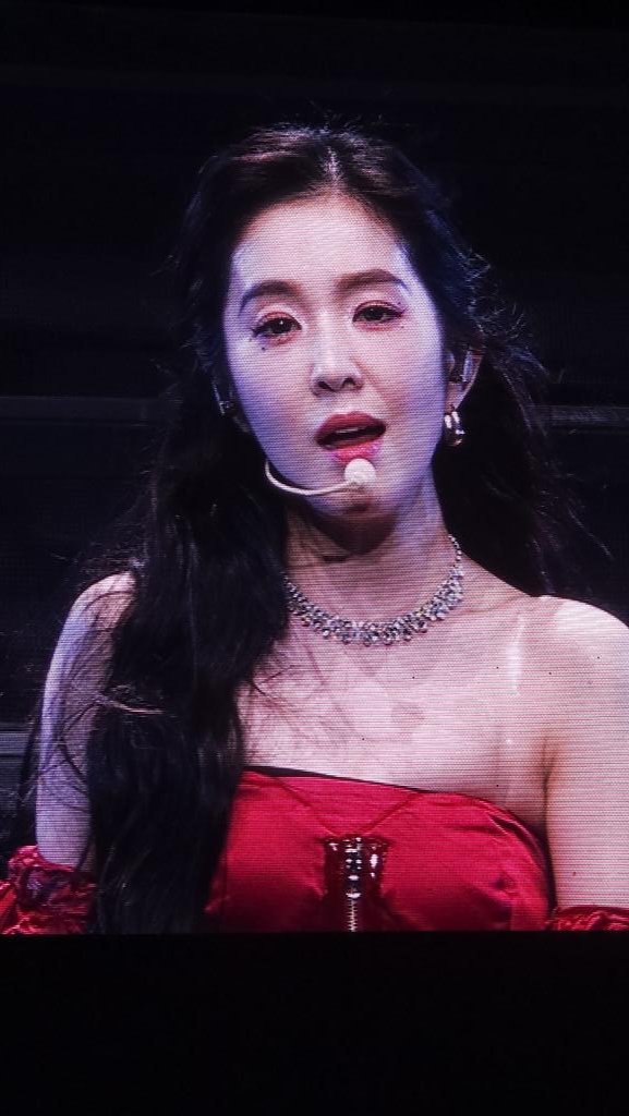 gooddayfrap's tweet photo. OMG IRENE 😭

#BALANCEinKualaLumpur
#AseulinKL 
#Irene #Seulgi #RedVelvet_IRENE_SEULGI
#REDVELVET_IRENE_SEULGI_BALANCE
#REDVELVET_IRENE_SEULGI_CONCERT_TOUR https://t.co/iZpTy04FVs