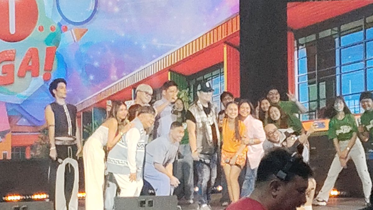 Eat Bulaga Campus Tour!
<a href="/mainedcm/">Maine Mendoza</a>
<a href="/EatBulaga/">Eat Bulaga!</a> 

#MaineMendoza