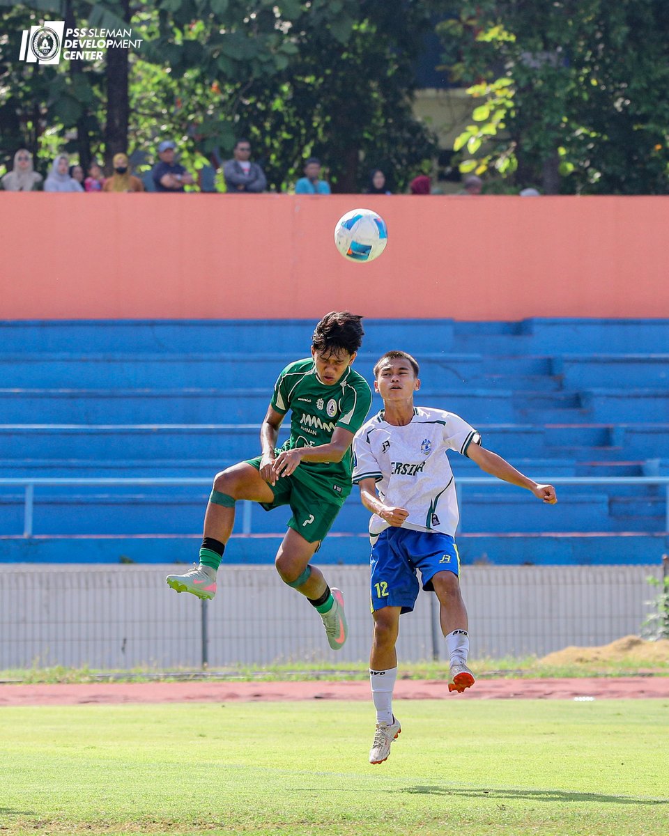 PSS_Development's tweet image. All over in Surakarta. ❌
Perjuangan PSS U17 di putaran nasional harus terhenti di babak perempat final. Apapun itu, perjalanan kalian masih panjang, bangkitlah lalu terbanglah lebih tinggi, Elang Muda! 🦅💚
#PSS #PSSDevelopment #PialaSoeratin #PSSday