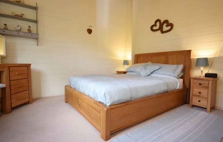 TheHolidayCots's tweet image. 🌊🌿 Perfectly placed for adventure – these charming cottages sit just 2.5 miles from Hartland and 1.5 miles from Clovelly, right by the South West Coastal Path between Bude and Bideford.

🛏️ Sleeps 8
theholidaycottages.co.uk/devon/4699

#SouthWestCoastPath #Cottages #SelfCatering #Holiday