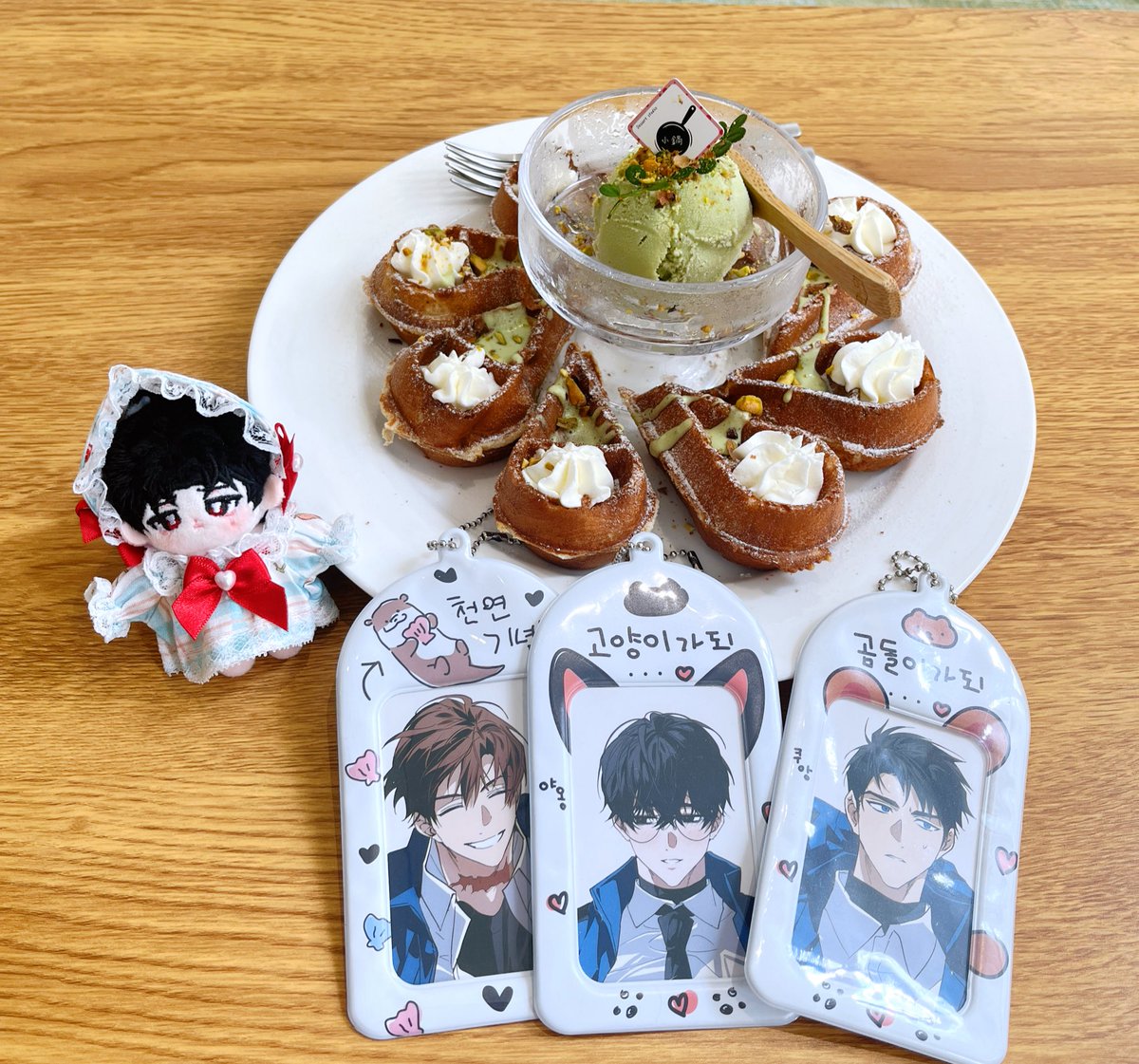 #RT이벤트
#김솔음의_N번째_생일을_축하해
#솔음아_집에_가자

솔음이 생일 축하해 🎉

솔음의 생일을 맞아 복제 인형 한 체를 추첨하여 드립니다.
당첨자는 소설 전권 소장 인증을 해주셔야 합니다.

당첨자 발표는 15일에 공지될 예정입니다.