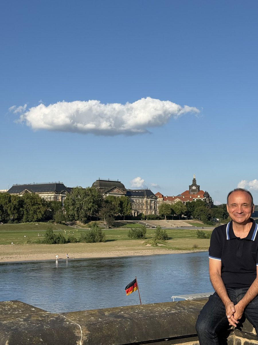 DBogdanos's tweet image. Bye Bye Dresden 2025! Another (the 17th) exceptionally informative Symposium on the Recent Advances of Autoantibodies has come to a fruitful end.