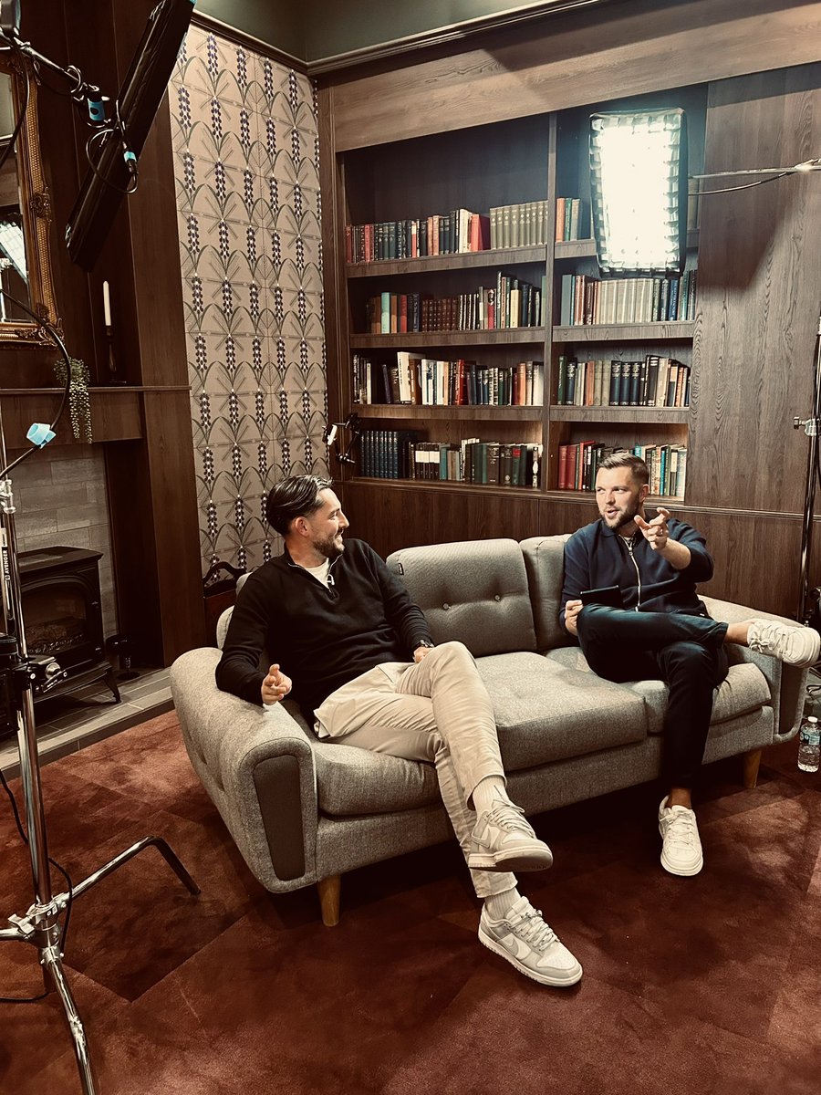 Proud of what we delivered on Wednesday - our first proper MOJOE event. 

Elite athletes from all sports coming together for learning &amp; inspiration. 

Full house, great energy, and the first of many. Big thanks to our brilliant speakers + every athlete who showed up. 🙌 

#MOJOE