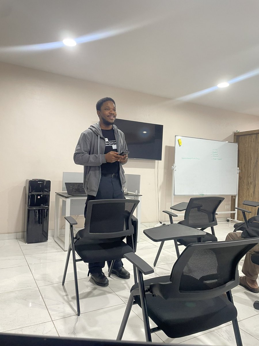 GDG Cloud Lagos | #DevFestLagos tweet media