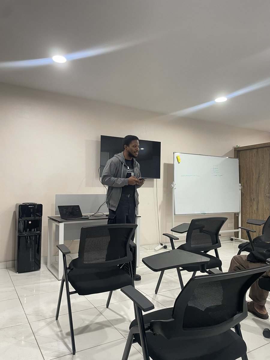 GDG Cloud Lagos | #DevFestLagos tweet media