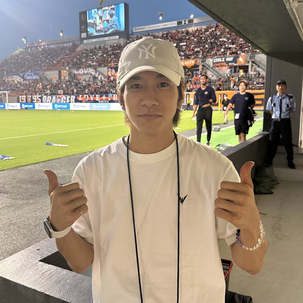 🔷🔶 現在、病気治療に励む #名倉巧 選手が治療の合間でスタジアムに来