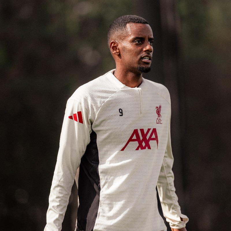 LFC's tweet photo. Arne Slot explained why new signing Alexander Isak will not be rushed for Sunday's Premier League visit to Burnley, while Curtis Jones will miss the fixture ℹ️