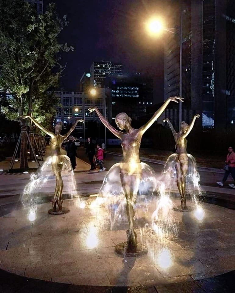 Ballerina fountains in Poland, designed by Malgorzata Chodakowska, bronze, 2024.