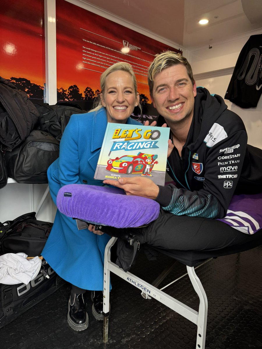 Jessica Yates tweet media