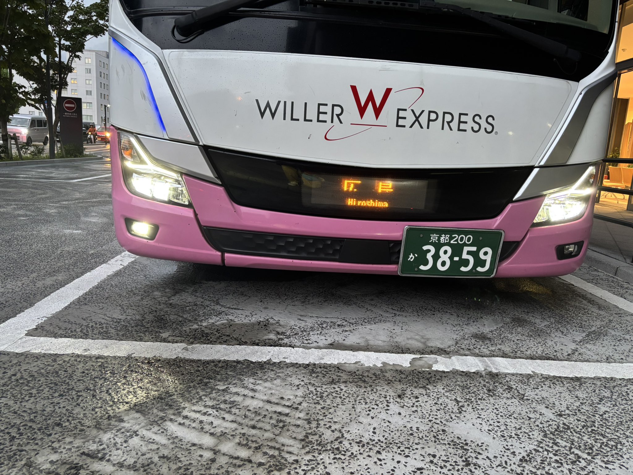 ピンクWILLERバス乗務員さっちゃん on X: 