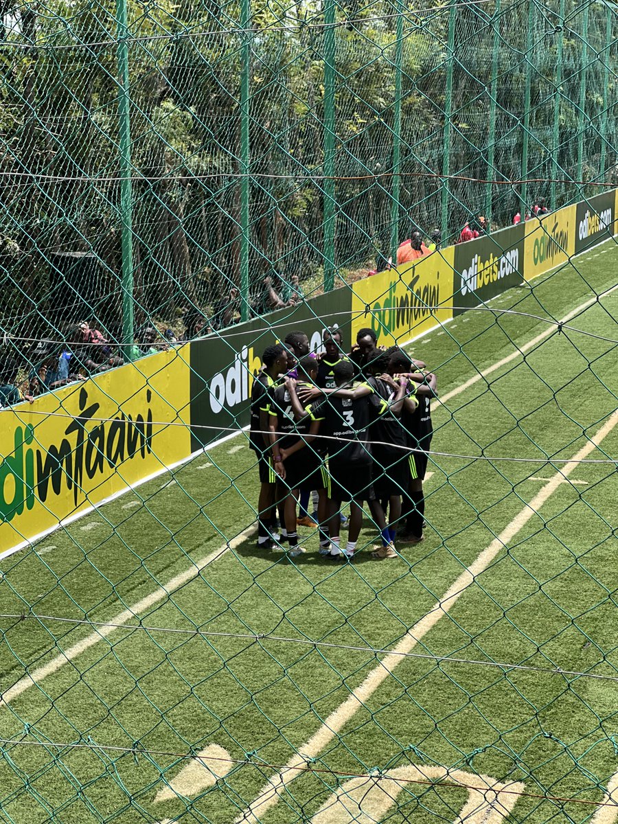 kuwamocho_'s tweet photo. 1st game of the day underway, acha tuone ndimu sasa #KOX5Aside https://t.co/HZMJk9sF3g