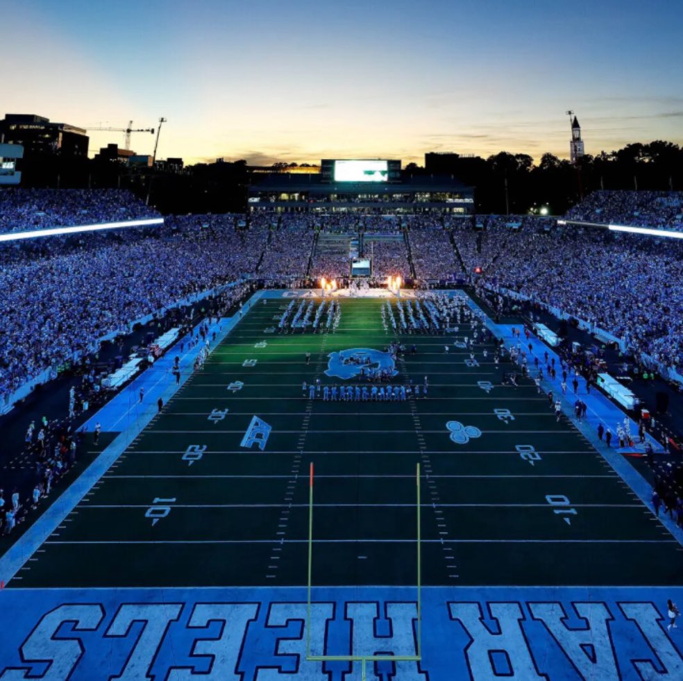 KadencePruitt18's tweet image. I will be at UNC chapel hill today for game day good luck heels @CoachFKitchens @alex_marrs @UNCFootball
