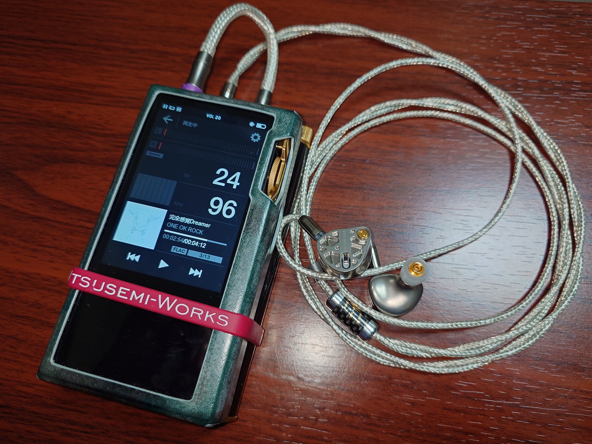 ケーブル・シールド ESSENCE AUDIO JE-F1 Pro Pure ケーブル・シールド ESSENCE AUDIO JE-F1 Pro Pure ケーブル