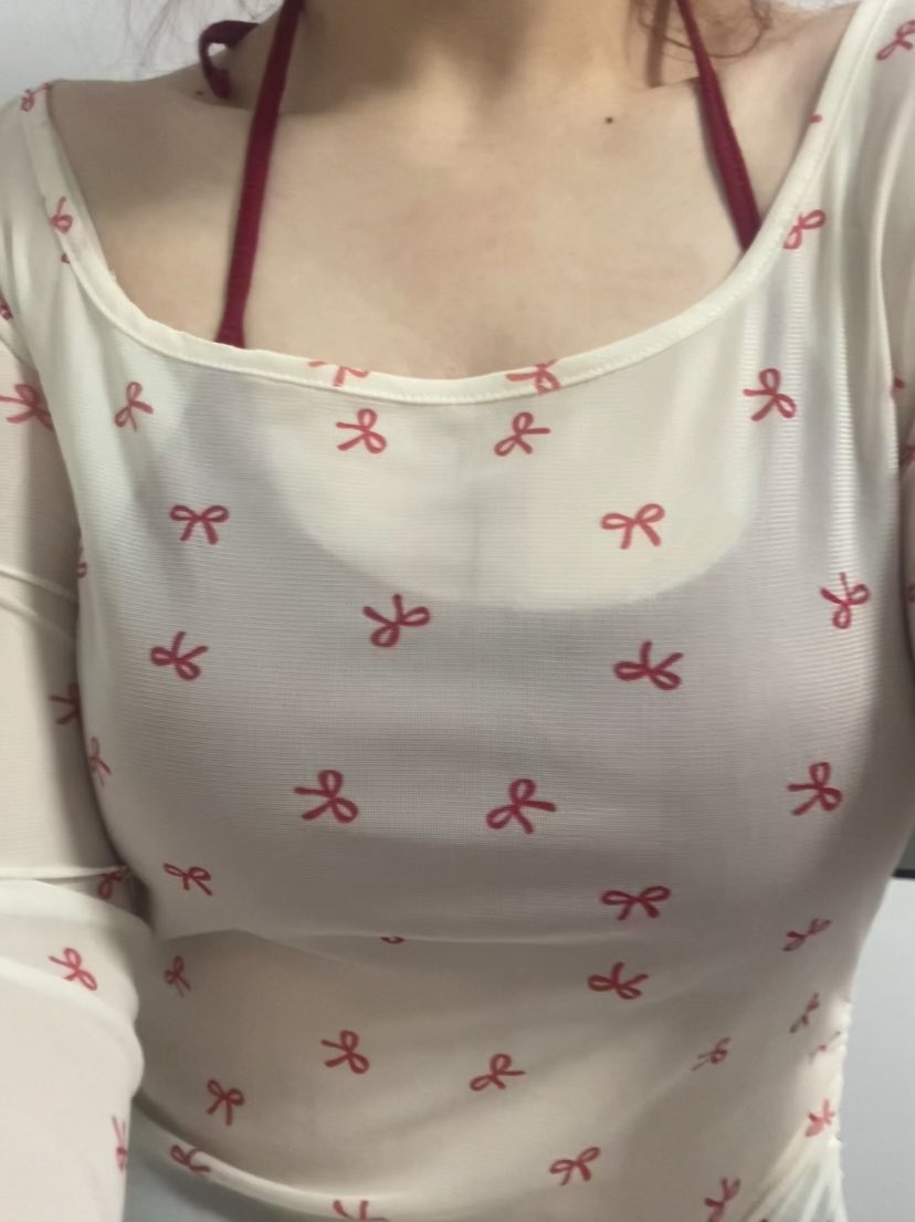 我不看月亮（努力日更版） tweet media