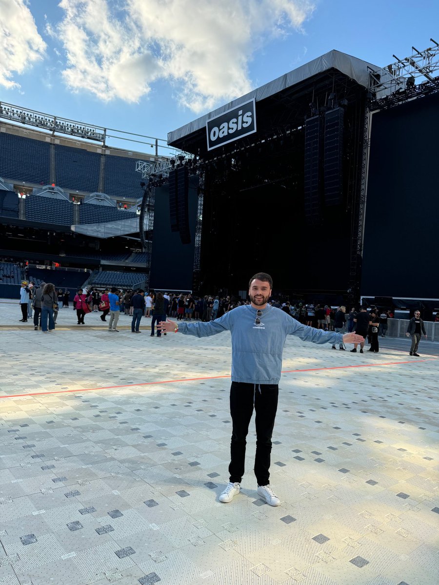 Ryan Capperauld tweet media