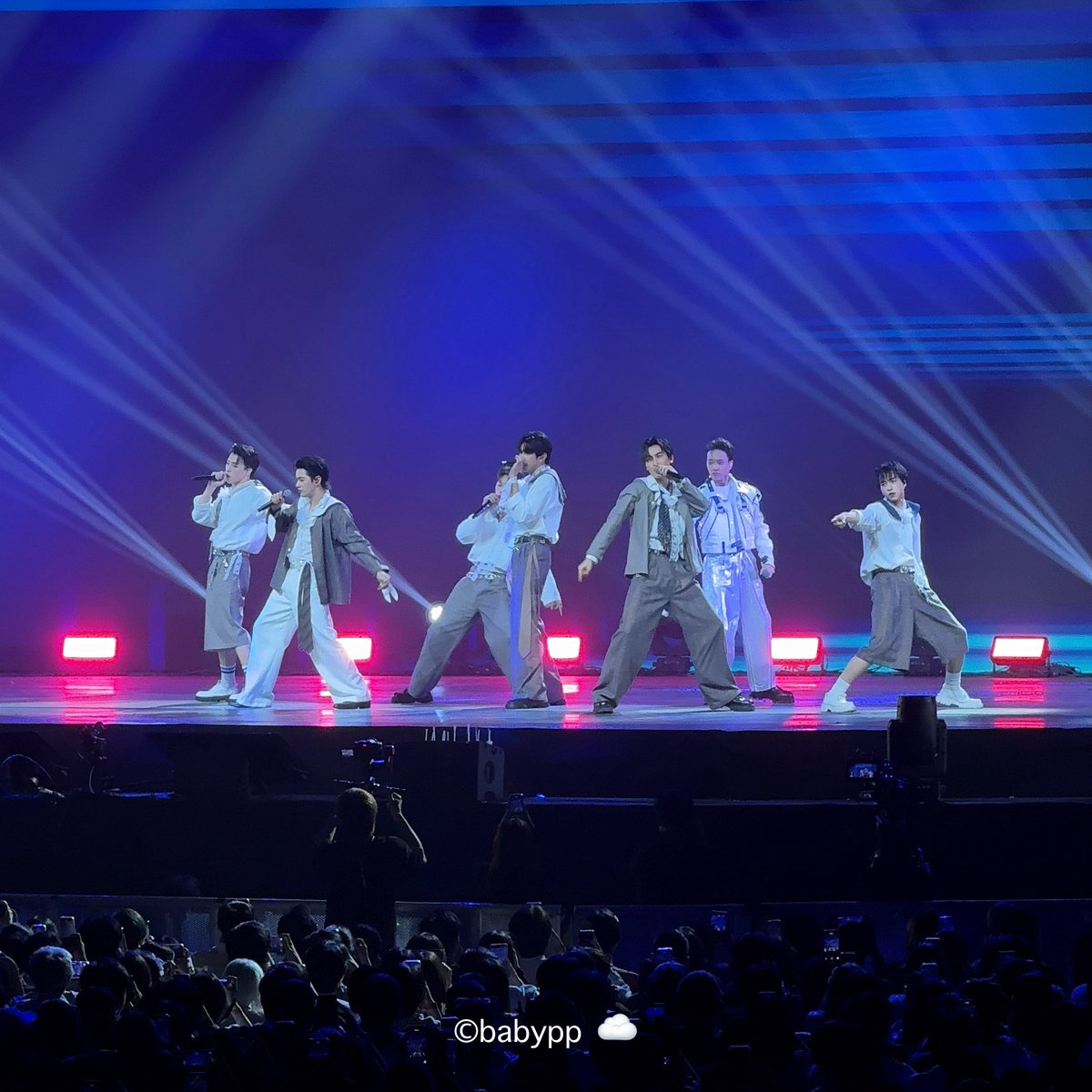 ช้อคคคค อึ้งงงงง

#PROXIEth #SERIOUSBACONฟอร์มยักษ์CONCERT