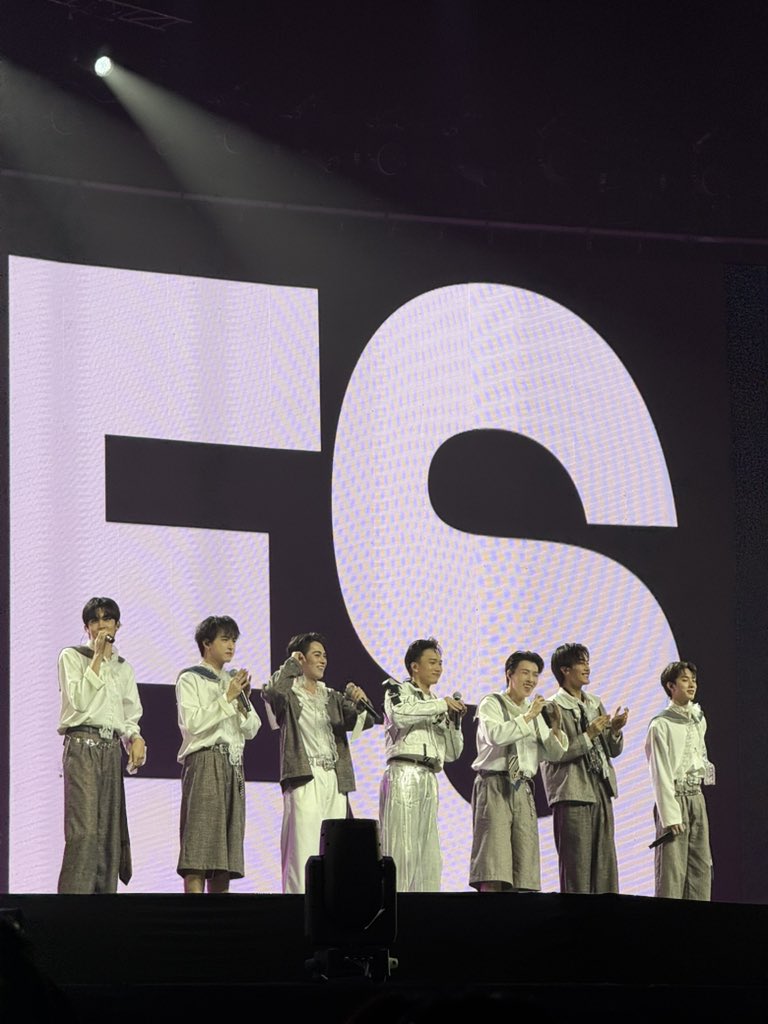 ห้ะ เสอไพ้ค้าบคุนแมมมม๊ 𖠶 ᴗ 𖠶  

#SERIOUSBACONฟอร์มยักษ์CONCERT
#PROXIEth