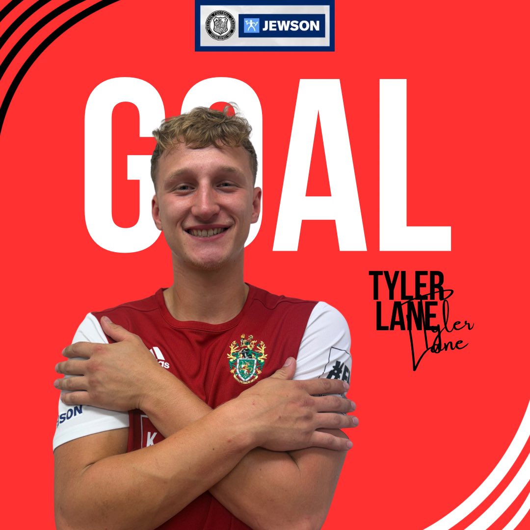 CadburyHeathFC's tweet photo. ⚽️ | 𝙂𝙂𝙊𝙊𝘼𝘼𝙇𝙇!! 𝙁𝙤𝙧 𝙏𝙝𝙚 𝙃𝙚𝙖𝙩𝙝… ⏱️ 3’ min

🔴⚪️ 1-0 🟢🟢

The Heath work the ball from down the left, J. Williams intercepts a sloppy pass, a pinpoint cross finds T. Lane who hammers home.

#UpTheHeath⚪️🔴 | @westcountryfb @NL_Bible @NonLeaguePaper https://t.co/uNt2wPg8ph