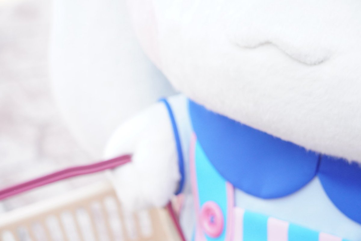 撮るのミスったやつやけどおててとおくちのどあっぷかわいいのでお気に入り🥹🥹🩵✨✨