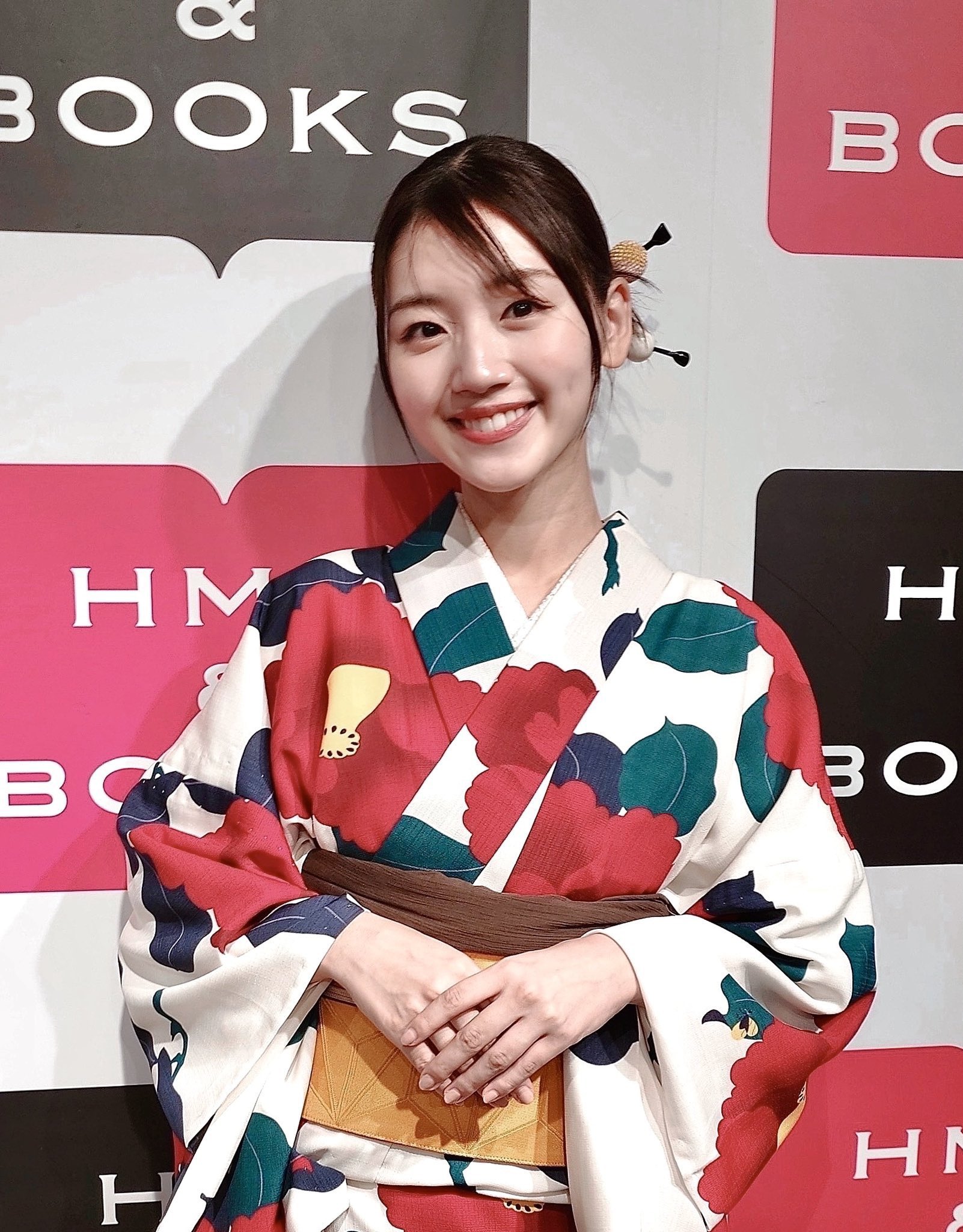 佐々木美玲 2024年浴衣 直筆サイン入り 佐々木美玲 2024年浴衣 直筆サイン入り Amazon.co.jp: 日向坂46