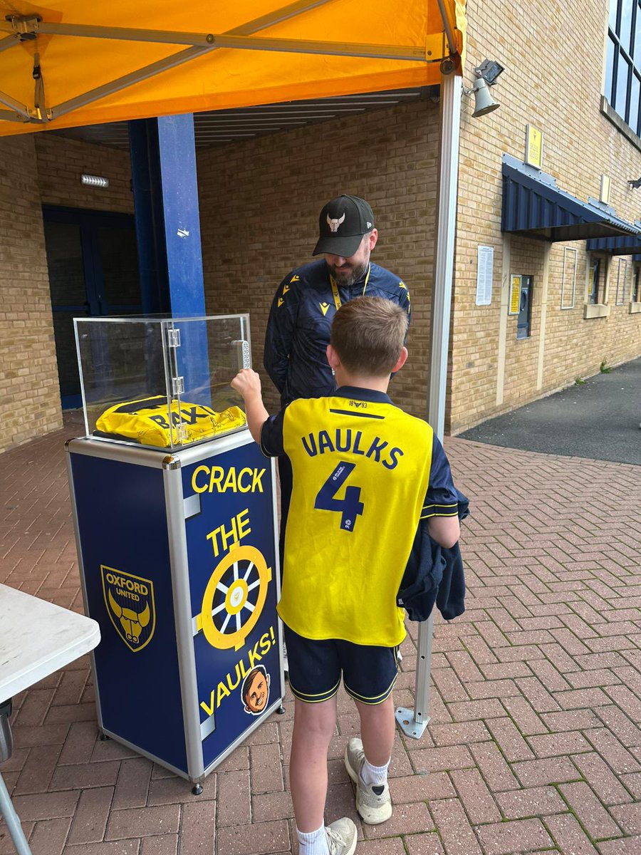 Safe travels home, Yellows.

It was fantastic to see so many of come and get involved in the activities with the SLO team today, and especially great to see so many first-time fans. 

See you in all Bristol next week! #OUFC