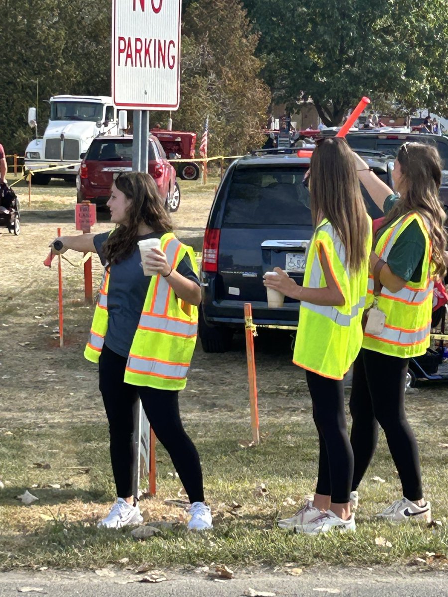 Parking Crew ready to go at Lake Loramie Fallfest.