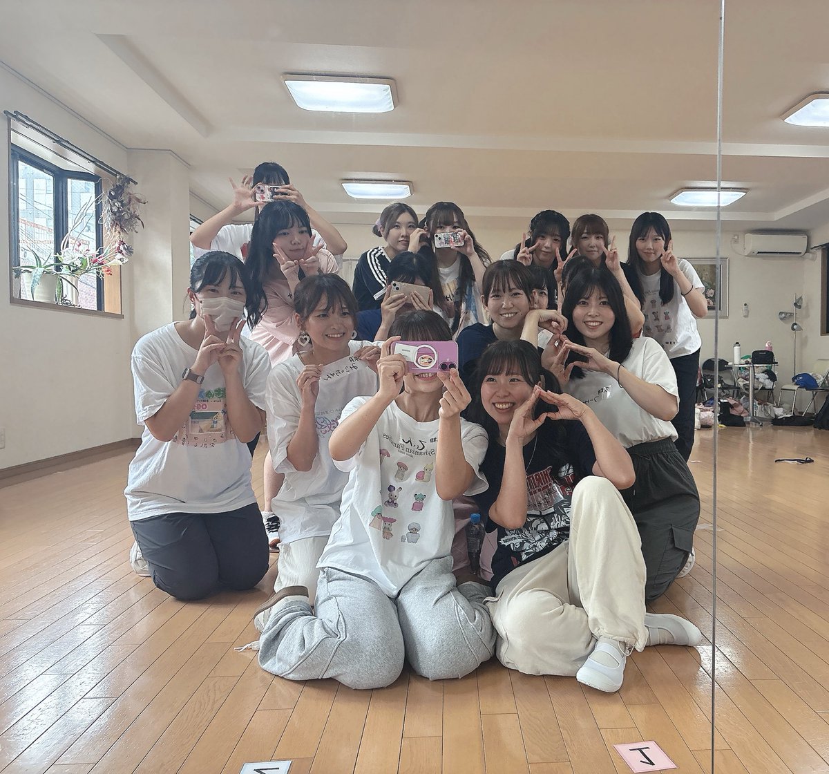 equ_og's tweet photo. えきゅあの練習でした🫶
てぃんもも先輩の登場でとても楽しくて充実した一日になりました！！
えきゅあのチケットは9/14日(日)の17時まで受け付けます🍀*゜ https://t.co/69MUdJbrQU