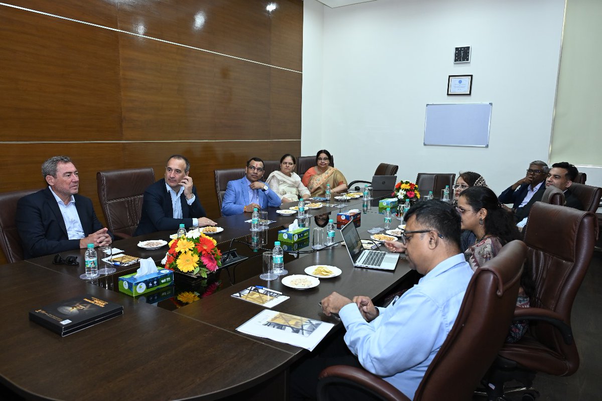 IMT Ghaziabad tweet media