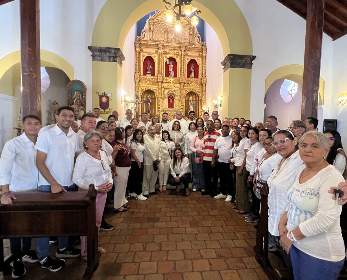 Secretaría de Organización AD en Resistencia Lara (@adorg_laraof) on Twitter photo #13Sep | Misa de Acción de gracias en el municipio Torres por el 84 aniversario de nuestro partido <a href="/ADemocratica/">Acción Democrática</a> en resistencia. Partido de Rómulo Betancourt, Somos Pasado, Presente y Futuro. Una militancia fortalecida, unidad y con la moral en alto para seguir ADelante. #13Sep | Misa de Acción de gracias en el municipio Torres por el 84 aniversario de nuestro partido <a href="/ADemocratica/">Acción Democrática</a> en resistencia. Partido de Rómulo Betancourt, Somos Pasado, Presente y Futuro. Una militancia fortalecida, unidad y con la moral en alto para seguir ADelante.