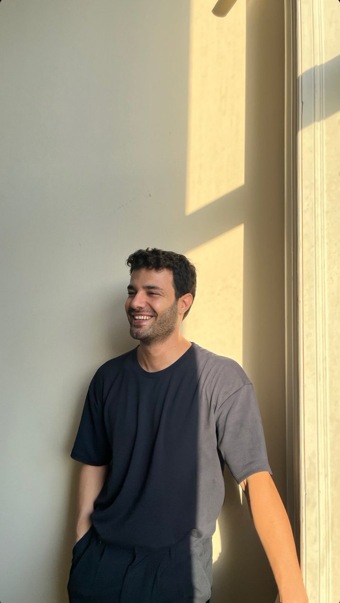 vuralshanogluir's tweet photo. Gülüşü güzel adam
@vuralsahanoglu 
#VuralŞahanoğlu ❤️ https://t.co/WetKMJNKIx