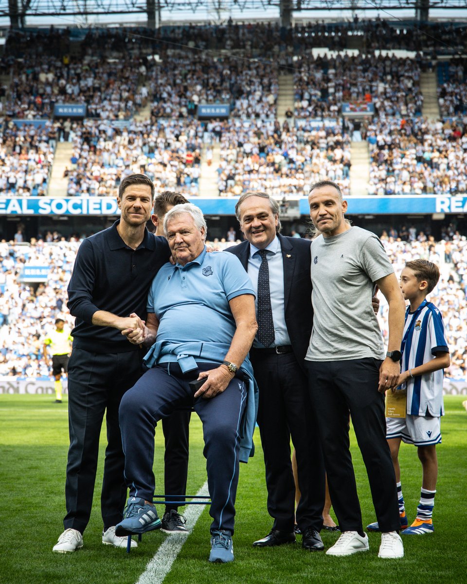 RealSociedad's tweet image. 🎖️ Leyenda, 𝗧𝗼𝘀𝗵𝗮𝗰𝗸.