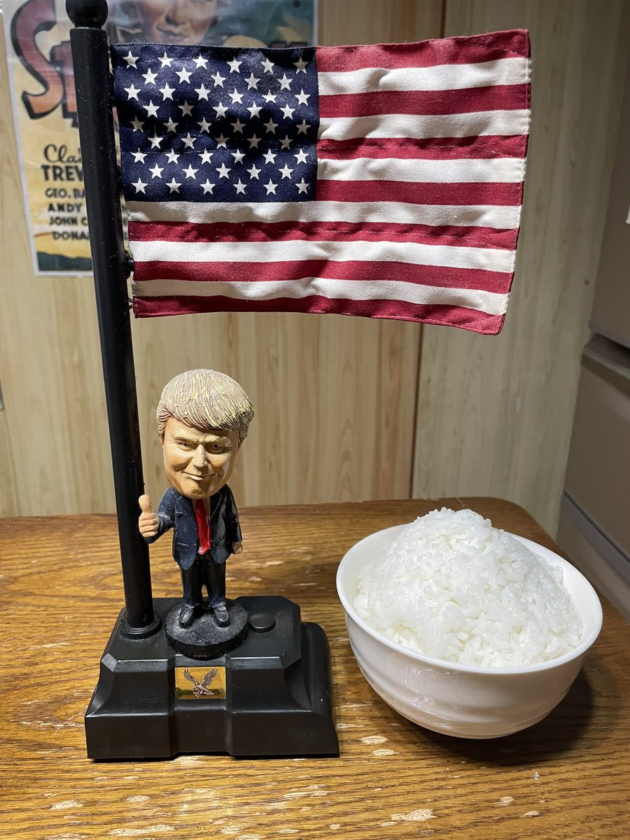 米が相変わらず高いので前から気になってたドンキホーテで売ってるアメリカのお米を買い早速食べてみましたが国産のブランド米と比べると流石に落ちますが米だけで食べてみましたが粒は大きく甘味もあり普通に美味しいお米だったのでしばらくはリピートしようと思います🍚🇺🇸