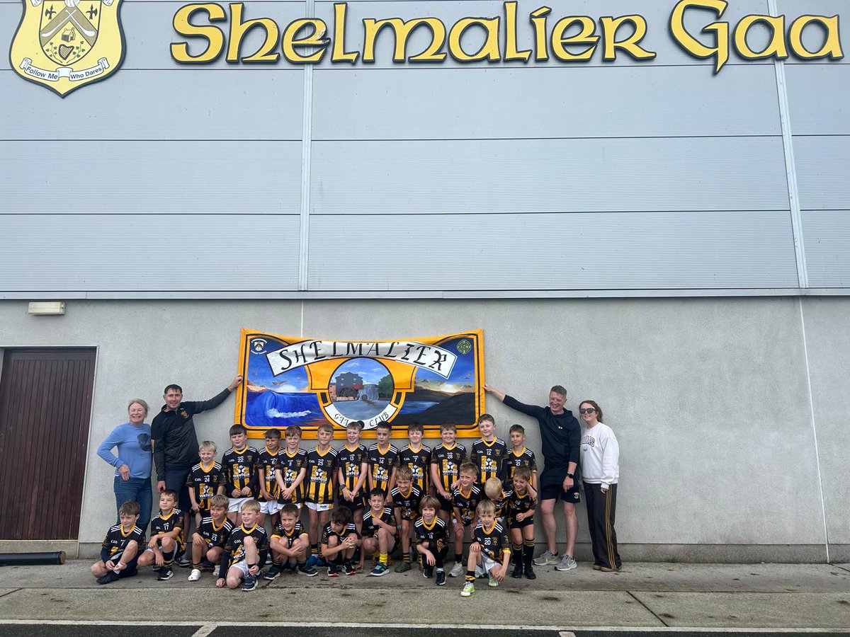 Deirdre and Vicky from <a href="/WexfordCU/">Wexford Credit Union</a> were on hand this morning to hand over a new set of jerseys our u8 boys. Thanks to Wexford Credit Union for their support.#strongertogether